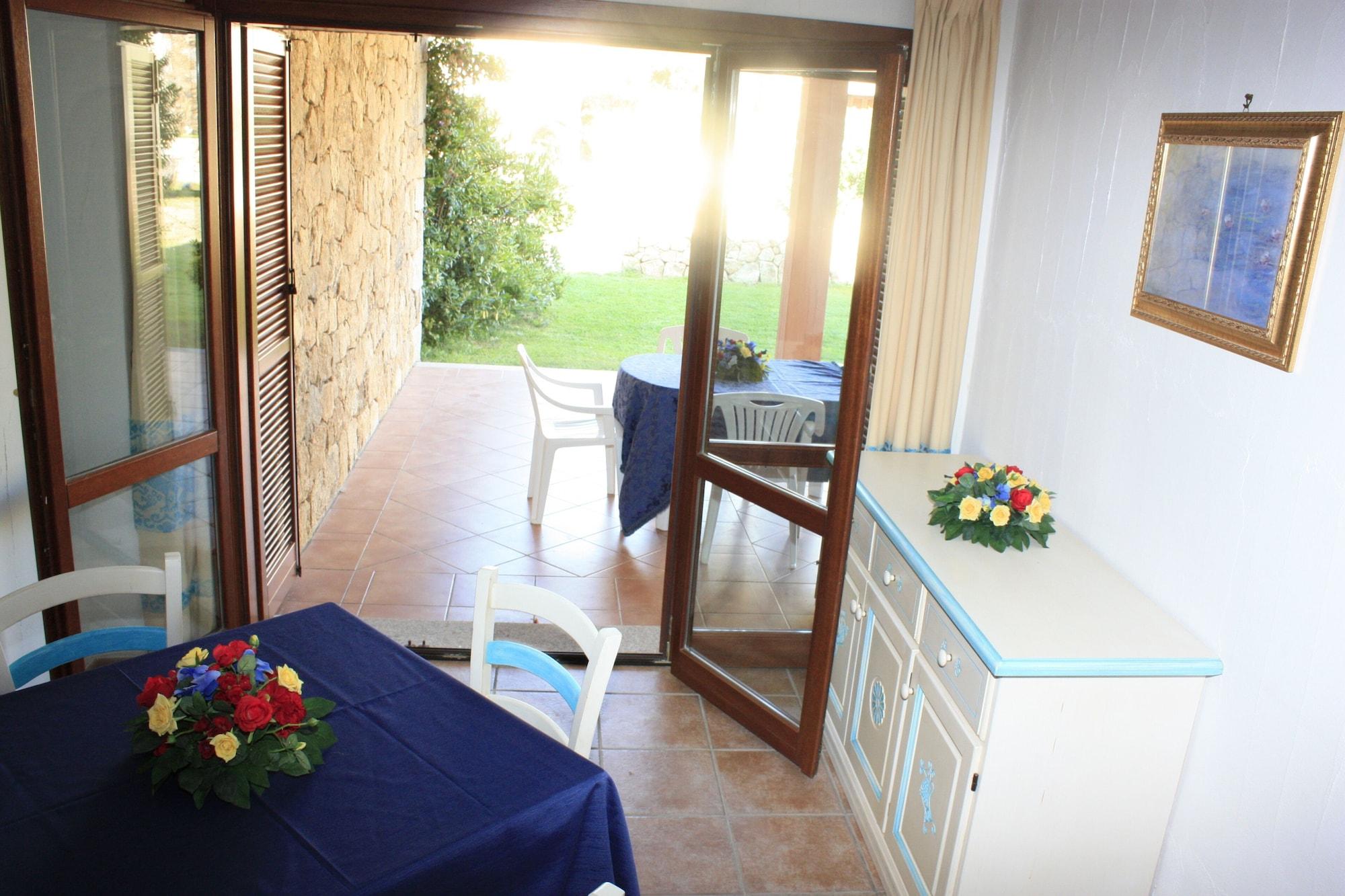 Le Corti Di Marinella Aparthotel Marinella  Exteriör bild
