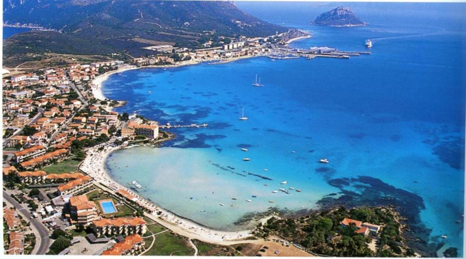 Le Corti Di Marinella Aparthotel Marinella  Exteriör bild